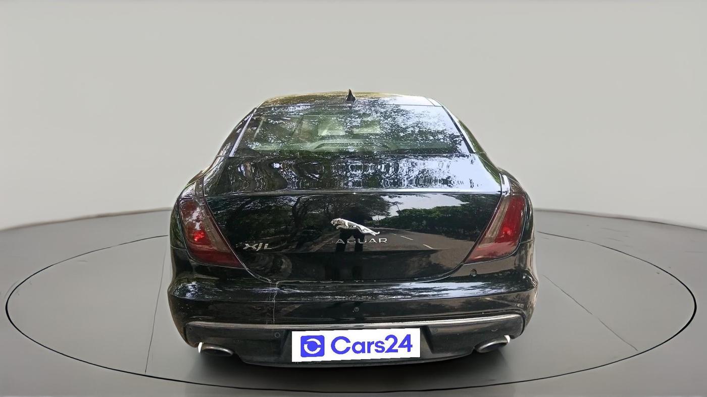 2016 Jaguar XJ L 2.0 Portfolio, Petrol, Automatic, 81,325 km, exterior
