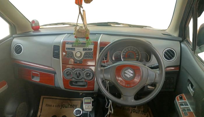 2012 Maruti Wagon R 1.0 VXI, Petrol, Manual, 1,24,531 km, interior