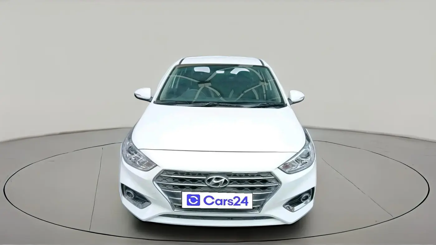 2018 Hyundai Verna 1.6 CRDI SX, Diesel, Manual, 82,459 km, exterior