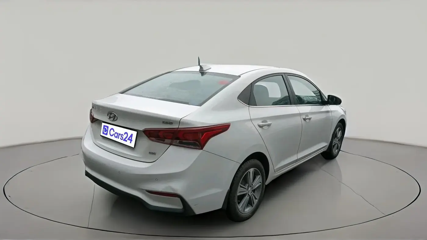 2018 Hyundai Verna 1.6 CRDI SX, Diesel, Manual, 82,459 km, exterior