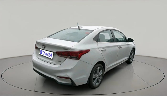 2018 Hyundai Verna 1.6 CRDI SX, Diesel, Manual, 82,459 km, exterior