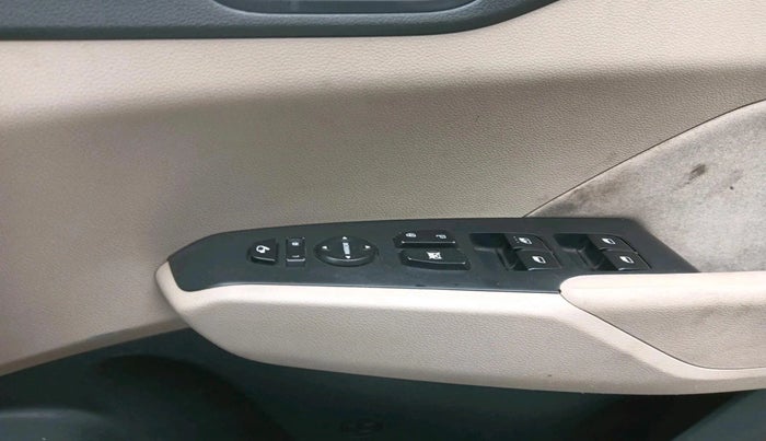 2018 Hyundai Verna 1.6 CRDI SX, Diesel, Manual, 82,459 km, interior