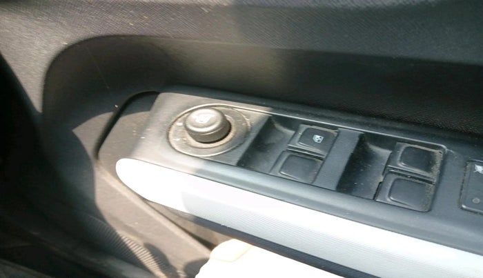 2022 Tata PUNCH ACCOMPLISHED MT, Petrol, Manual, 87,176 km, interior
