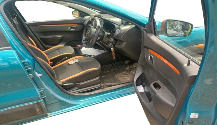 2020 Renault Kwid CLIMBER 1.0 (O), Petrol, Manual, 10,135 km, interior