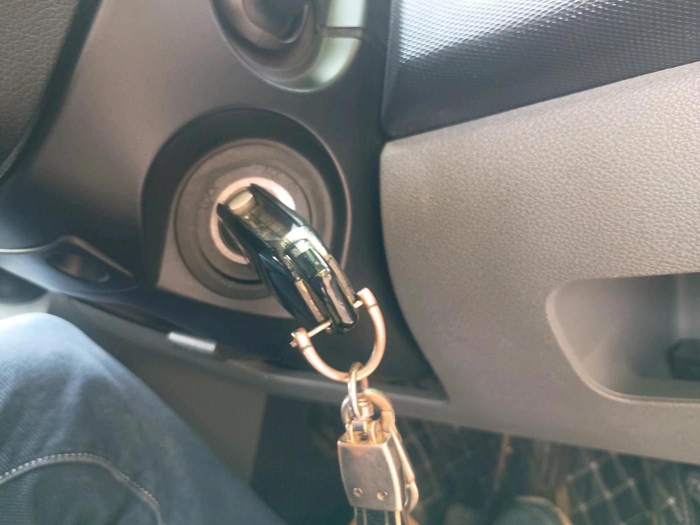 2017 Tata Tiago XT PETROL, Petrol, Manual, 93,518 km, interior