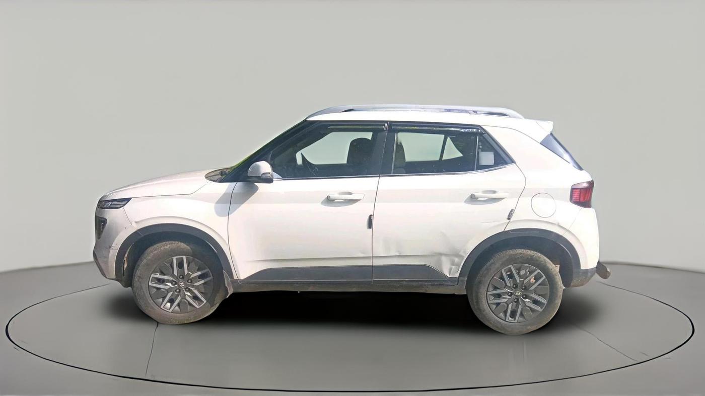 2021 Hyundai VENUE SX 1.5 CRDI, Diesel, Manual, 1,66,709 km, exterior