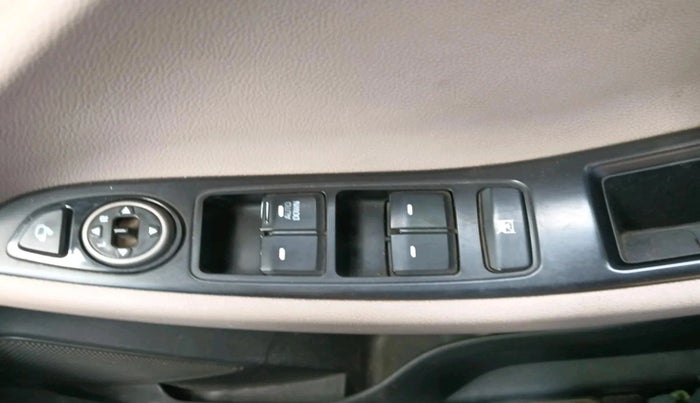 2017 Hyundai Elite i20 SPORTZ 1.4 CRDI, Diesel, Manual, 86,587 km, interior