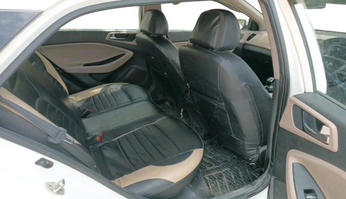 2017 Hyundai Elite i20 SPORTZ 1.4 CRDI, Diesel, Manual, 86,587 km, interior