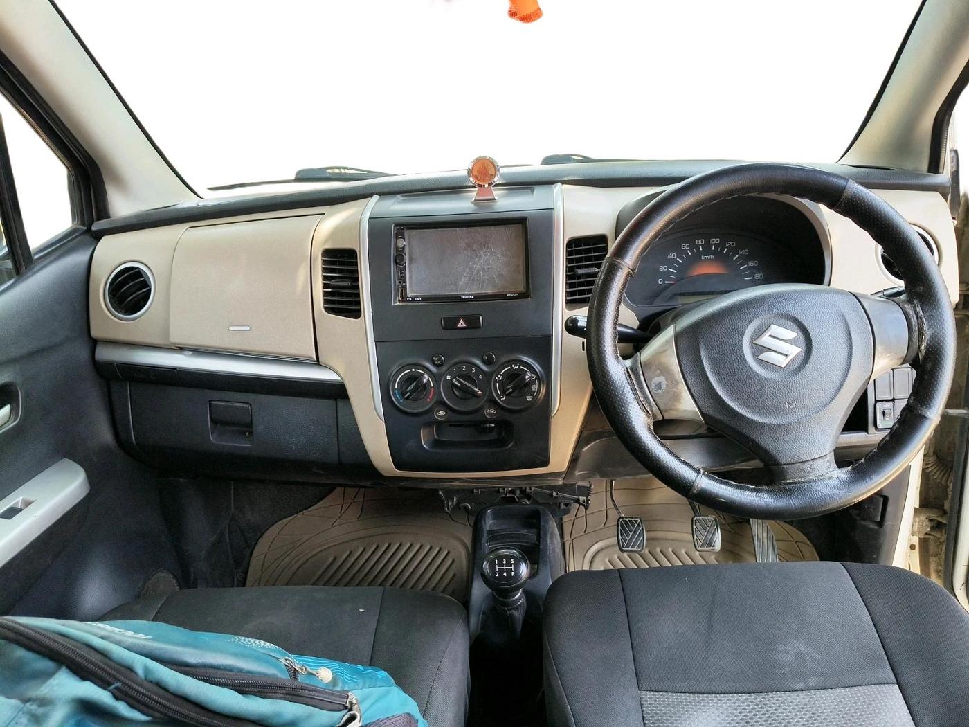 2018 Maruti Wagon R 1.0 LXI, Petrol, Manual, 97,476 km, interior