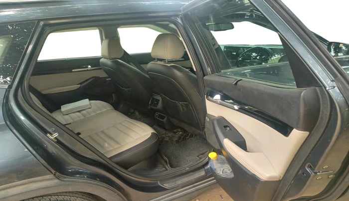 2019 KIA SELTOS GTX PLUS AT 1.5 DIESEL, Diesel, Automatic, 1,61,169 km, interior