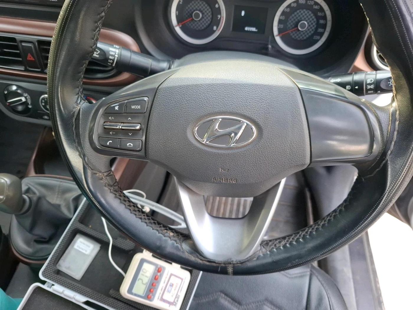 2021 Hyundai AURA S 1.2 CNG, CNG, Manual, 1,83,398 km, interior