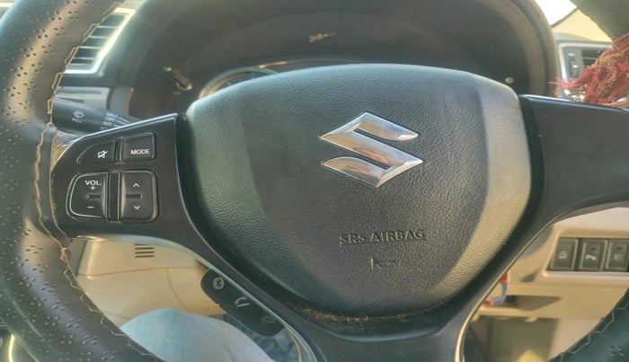 2016 Maruti Ciaz VDI+ SHVS, Diesel, Manual, 1,39,080 km, interior