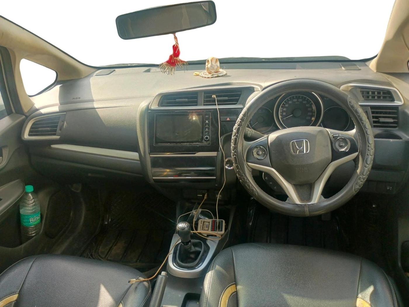 2018 Honda WR-V 1.5L I-DTEC VX MT, Diesel, Manual, 91,410 km, interior