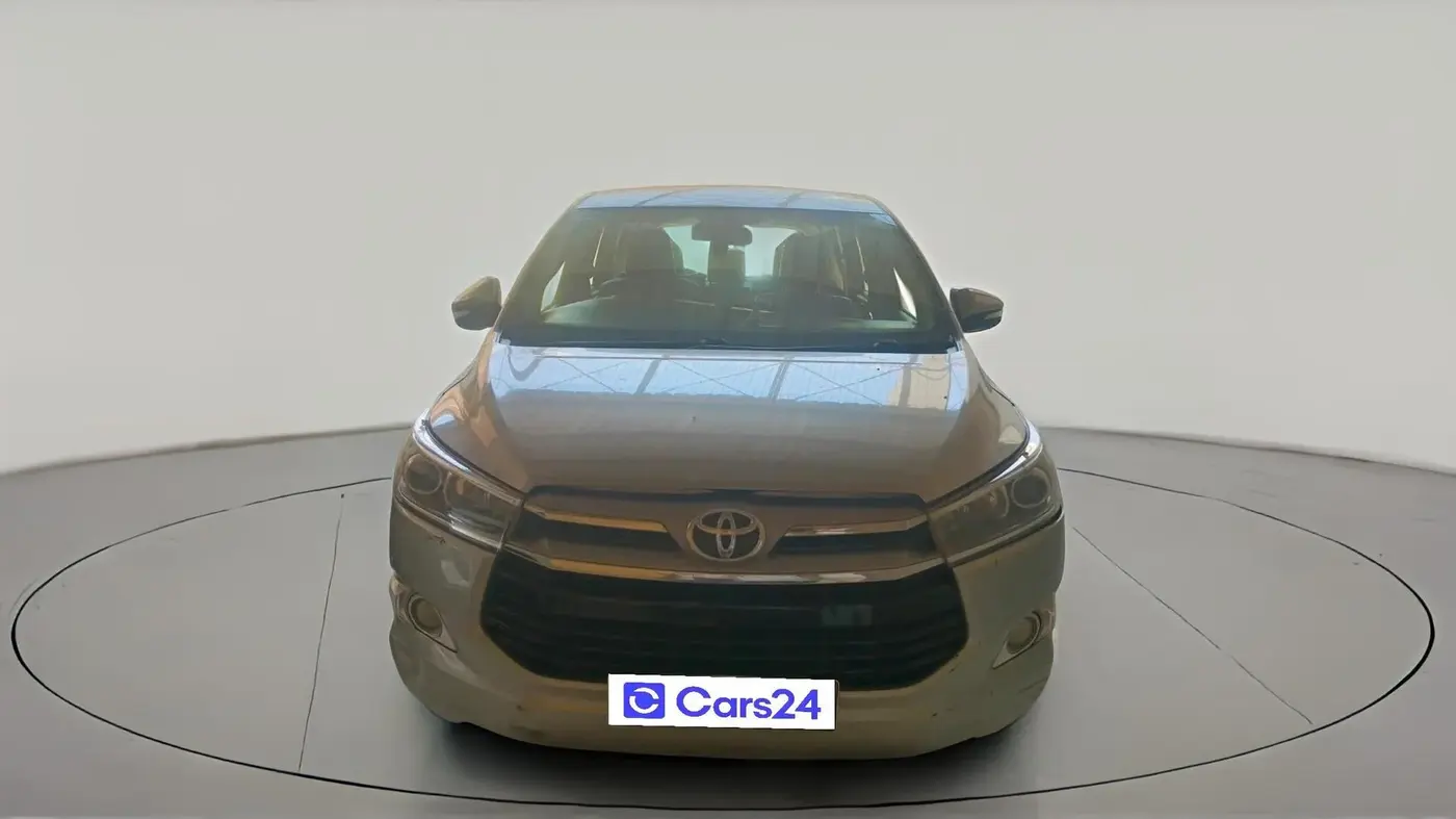 2016 Toyota Innova Crysta 2.8 ZX AT 7 STR, Diesel, Automatic, 1,75,314 km, exterior