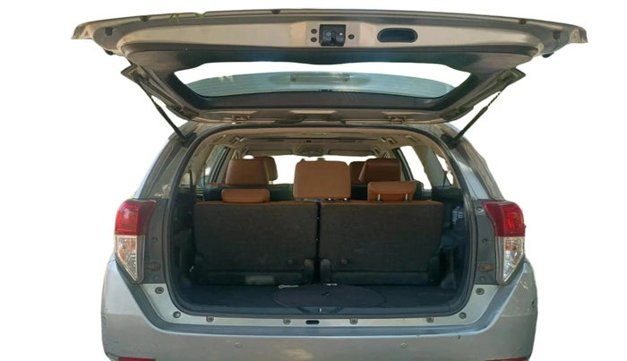 2016 Toyota Innova Crysta 2.8 ZX AT 7 STR, Diesel, Automatic, 1,75,314 km, exterior