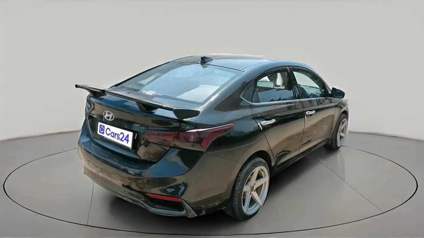 2019 Hyundai Verna 1.4 EX CRDI, Diesel, Manual, 1,02,930 km, exterior