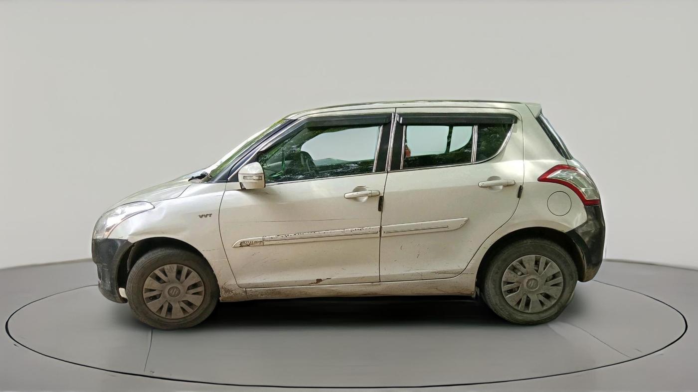 2012 Maruti Swift VXI, CNG, Manual, 1,49,622 km, exterior
