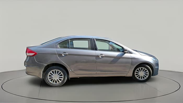 2016 Maruti Ciaz VDI (O) SHVS, Diesel, Manual, 92,826 km, exterior