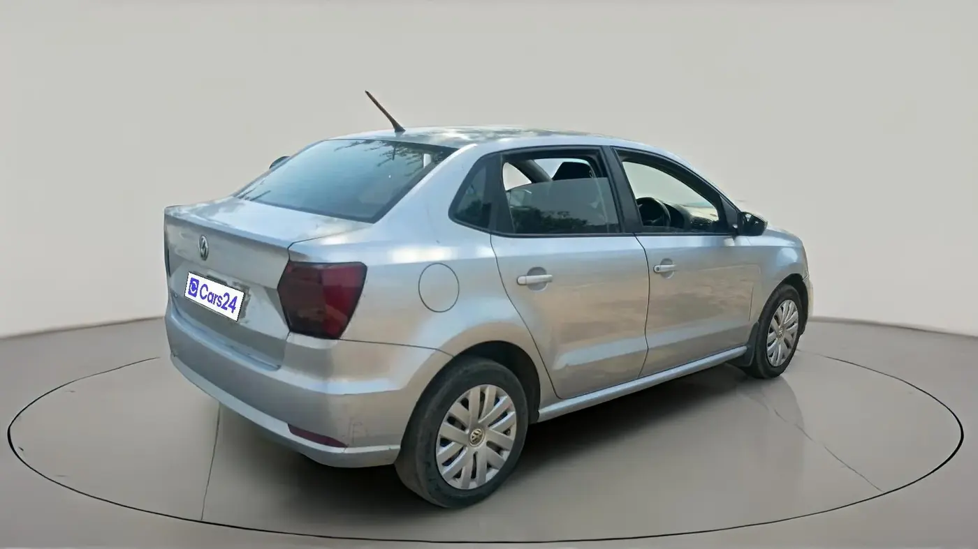 2017 Volkswagen Ameo COMFORTLINE 1.2L, CNG, Manual, 1,70,804 km, exterior
