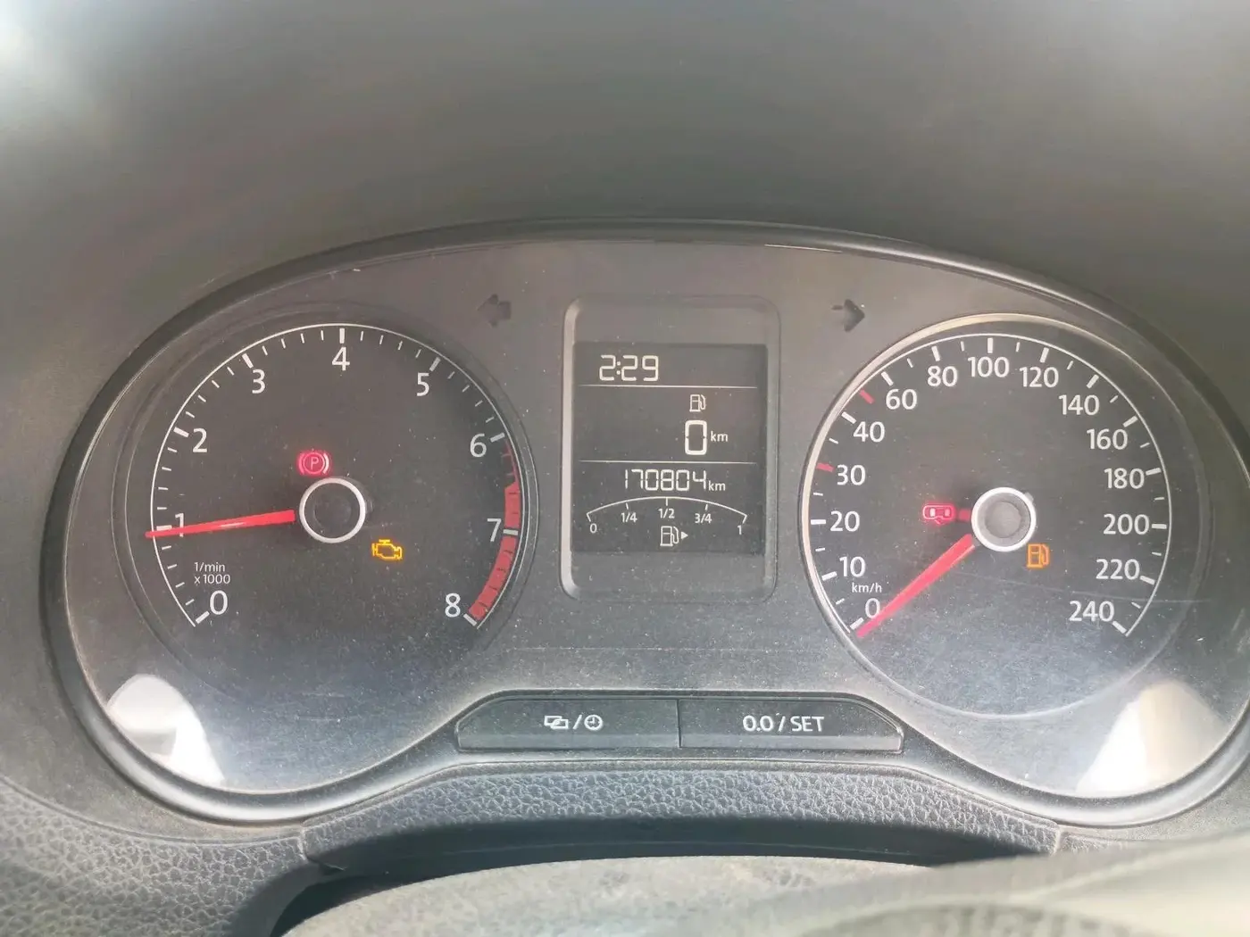 2017 Volkswagen Ameo COMFORTLINE 1.2L, CNG, Manual, 1,70,804 km, interior