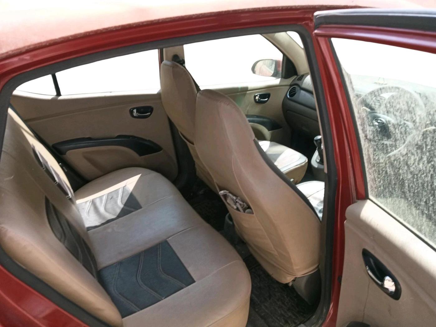 2011 Hyundai i10 MAGNA 1.2, Petrol, Manual, 61,055 km, interior