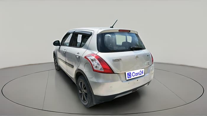 2015 Maruti Swift ZXI, Petrol, Manual, 1,34,268 km, exterior