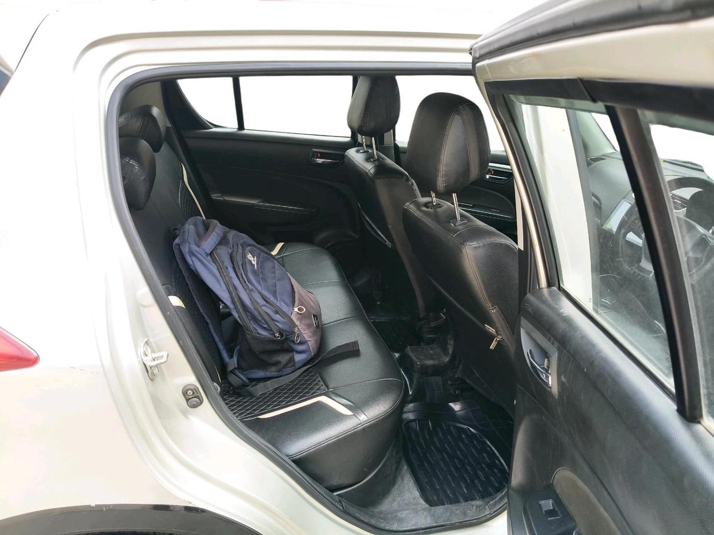 2015 Maruti Swift ZXI, Petrol, Manual, 1,34,268 km, interior