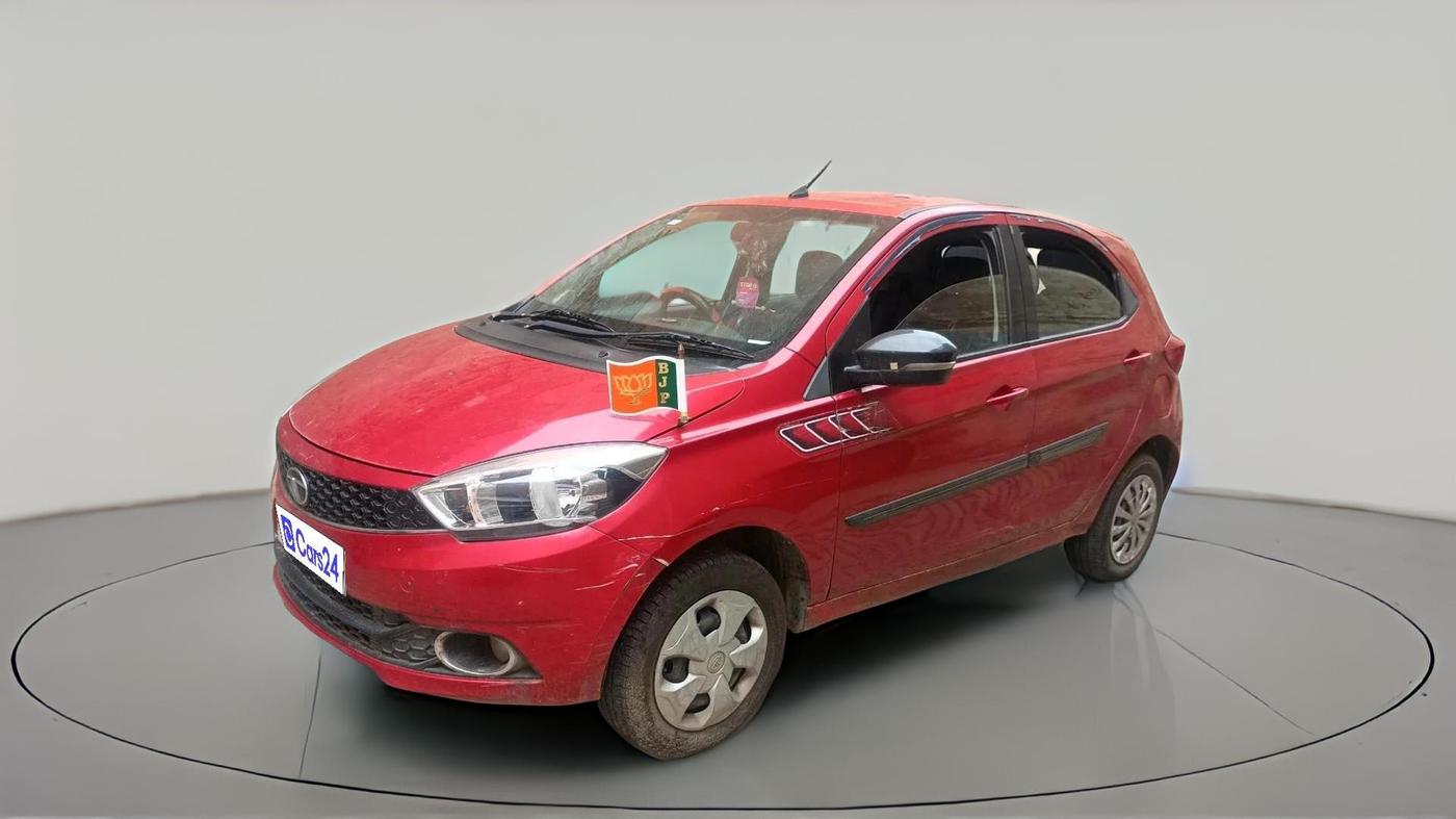 2018 Tata Tiago XZ PETROL, Petrol, Manual, 2,11,771 km, exterior
