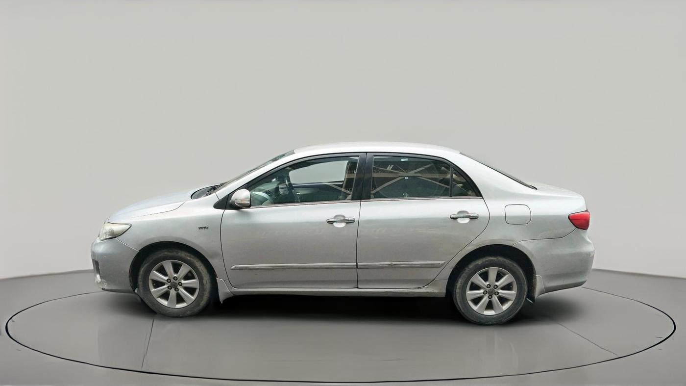 2013 Toyota Corolla Altis G PETROL, Petrol, Manual, 1,33,532 km, exterior
