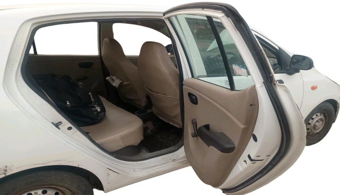 2011 Hyundai i10 ERA 1.1, Petrol, Manual, 82,922 km, interior