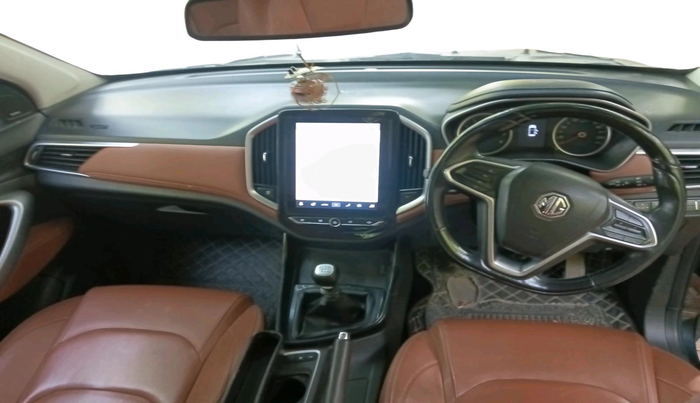 2021 MG HECTOR PLUS SELECT 2.0 DIESEL TURBO MT 7-STR, Diesel, Manual, 96,998 km, interior