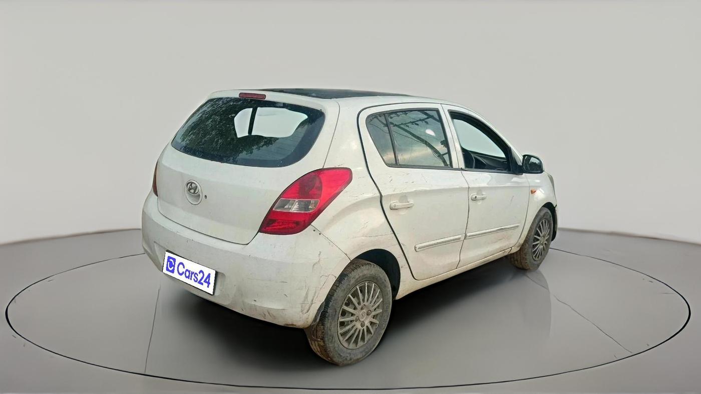 2012 Hyundai i20 MAGNA 1.2, Petrol, Manual, 1,00,753 km, exterior