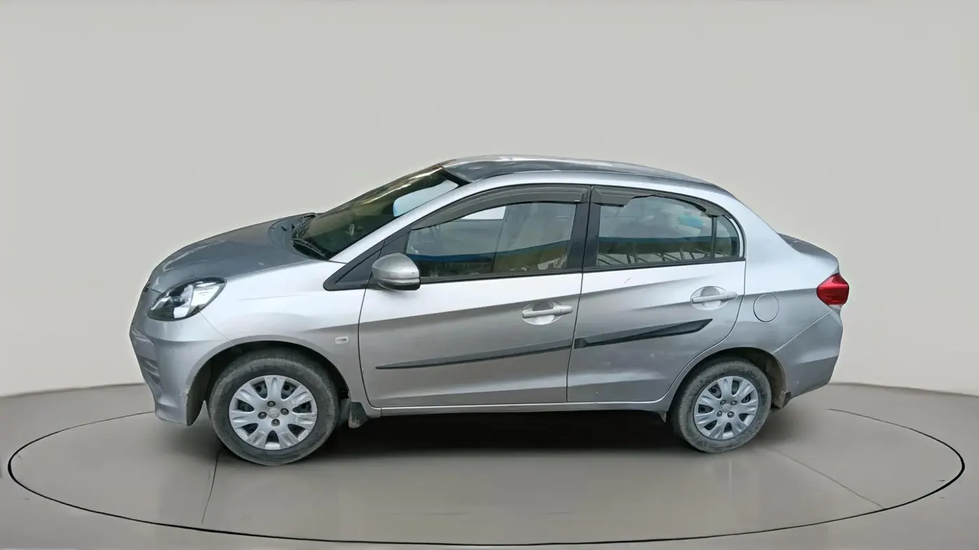 2015 Honda Amaze 1.2L I-VTEC S, Petrol, Manual, 64,097 km, exterior