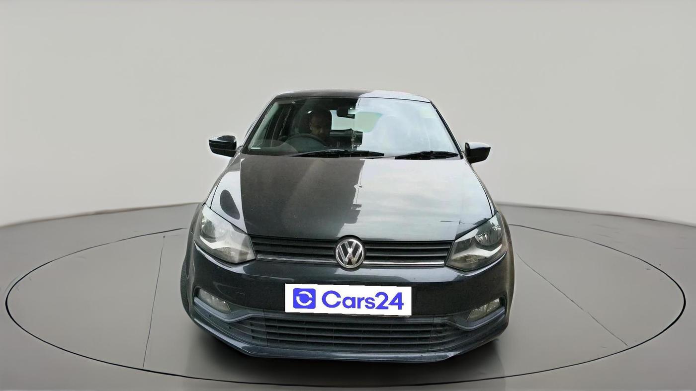 2014 Volkswagen Polo COMFORTLINE 1.5L, Diesel, Manual, 1,85,932 km, exterior