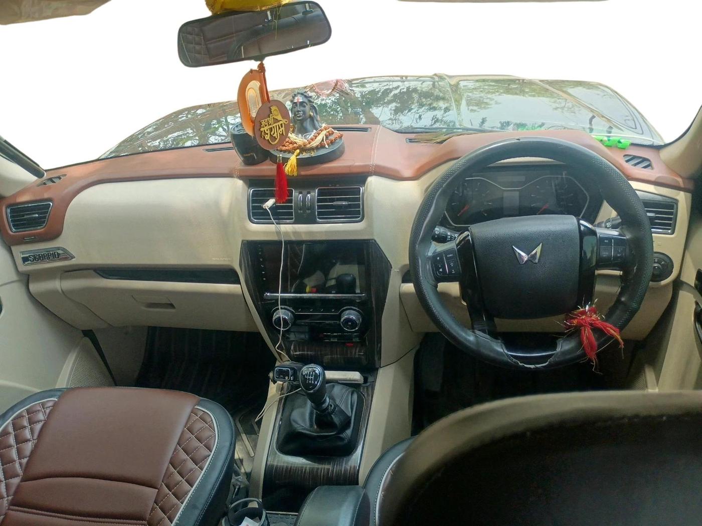 2024 Mahindra SCORPIO CLASSIC S11 MT 7S CC, Diesel, Manual, 46,799 km, interior