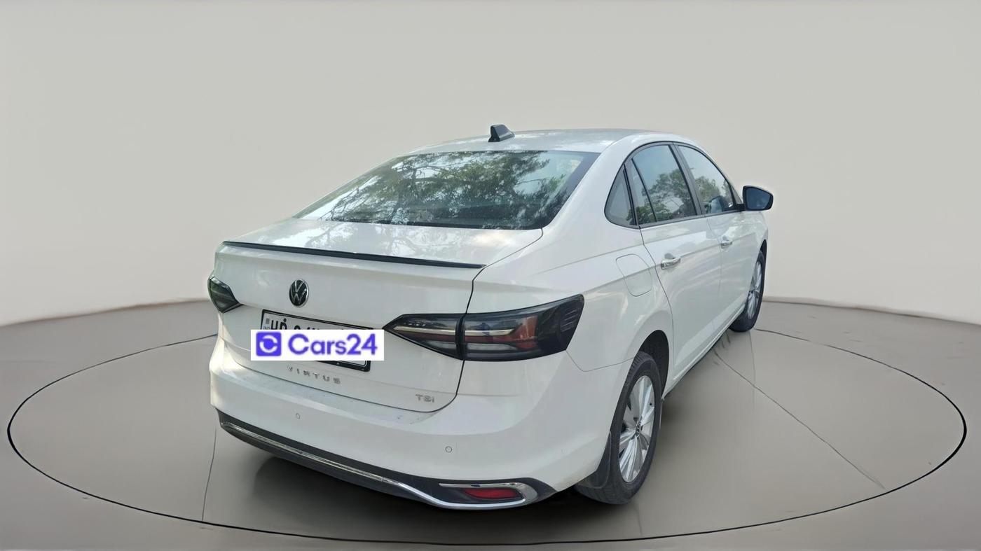 2023 Volkswagen VIRTUS HIGHLINE TSI 1.0 MT, Petrol, Manual, 56,208 km, exterior