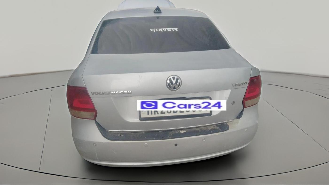 2011 Volkswagen Vento COMFORTLINE 1.6, CNG, Manual, 1,80,000 km, exterior