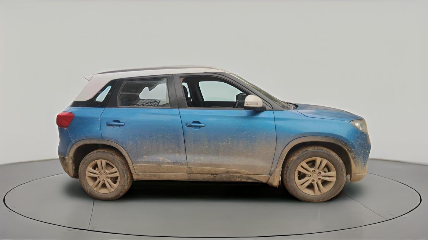 2016 Maruti Vitara Brezza ZDI PLUS DUAL TONE, Diesel, Manual, 2,15,408 km, exterior