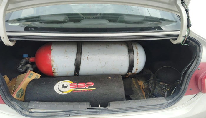 2017 Hyundai Xcent BASE 1.2, CNG, Manual, 1,03,642 km, exterior