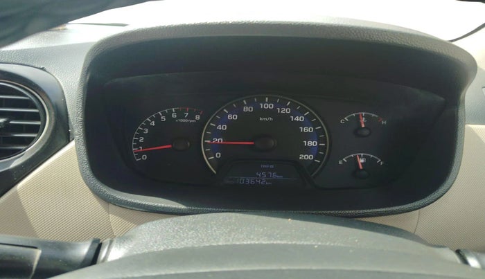 2017 Hyundai Xcent BASE 1.2, CNG, Manual, 1,03,642 km, interior