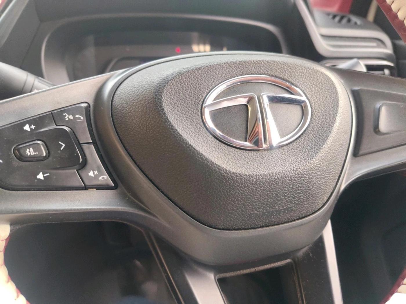 2023 Tata PUNCH ADVENTURE RHYTHM CNG MT, CNG, Manual, 79,977 km, interior