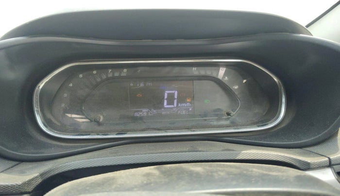 2020 Tata NEXON XM PETROL, CNG, Manual, 82,591 km, interior