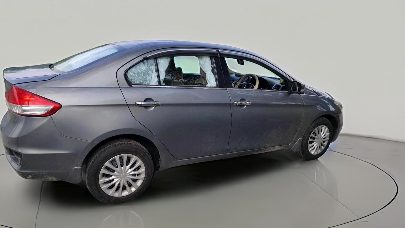 2017 Maruti Ciaz DELTA 1.4 MT PETROL, Petrol, Manual, 72,104 km, exterior