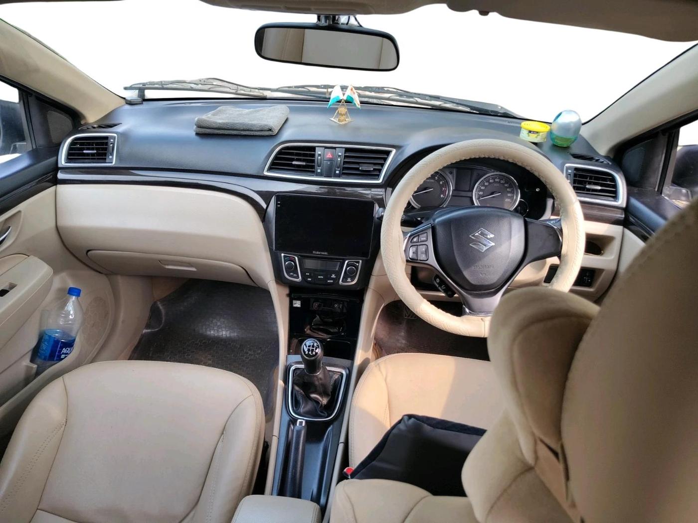 2017 Maruti Ciaz DELTA 1.4 MT PETROL, Petrol, Manual, 72,104 km, interior