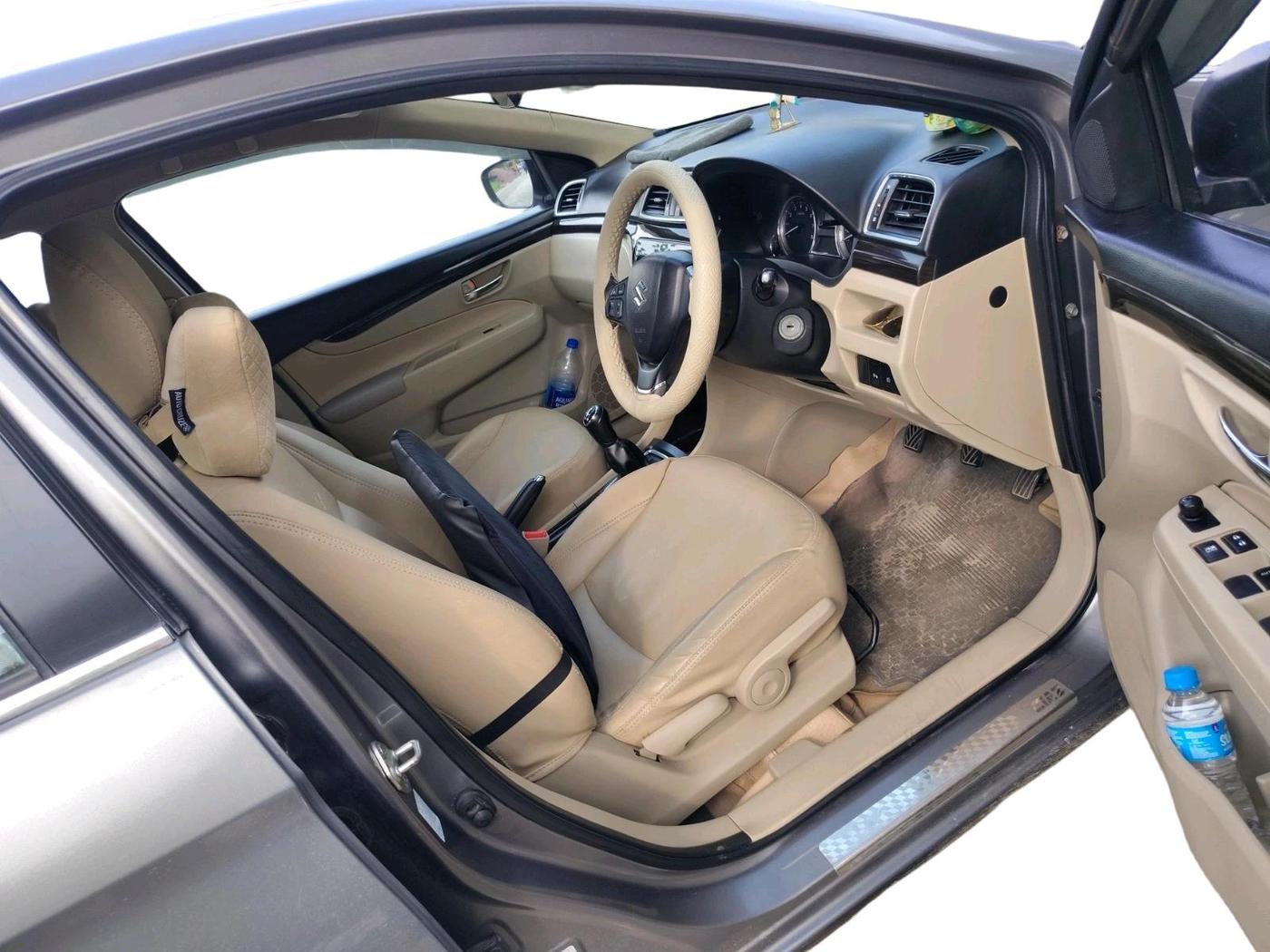 2017 Maruti Ciaz DELTA 1.4 MT PETROL, Petrol, Manual, 72,104 km, interior
