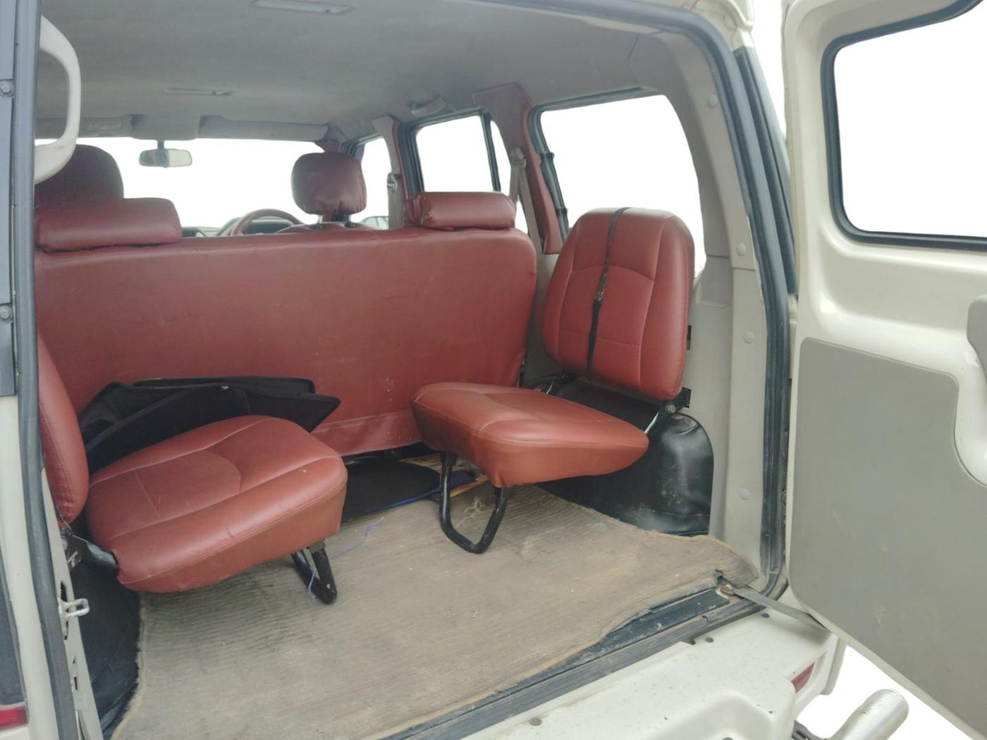 2017 Mahindra Scorpio S4 PLUS 1.99 INTELLI-HYBRID, Diesel, Manual, 1,44,993 km, exterior