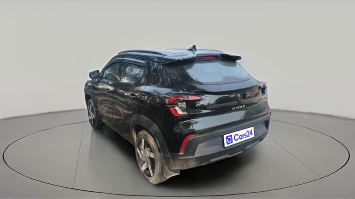 2025 Renault Kiger RXE MT, Petrol, Manual, 27,058 km, exterior