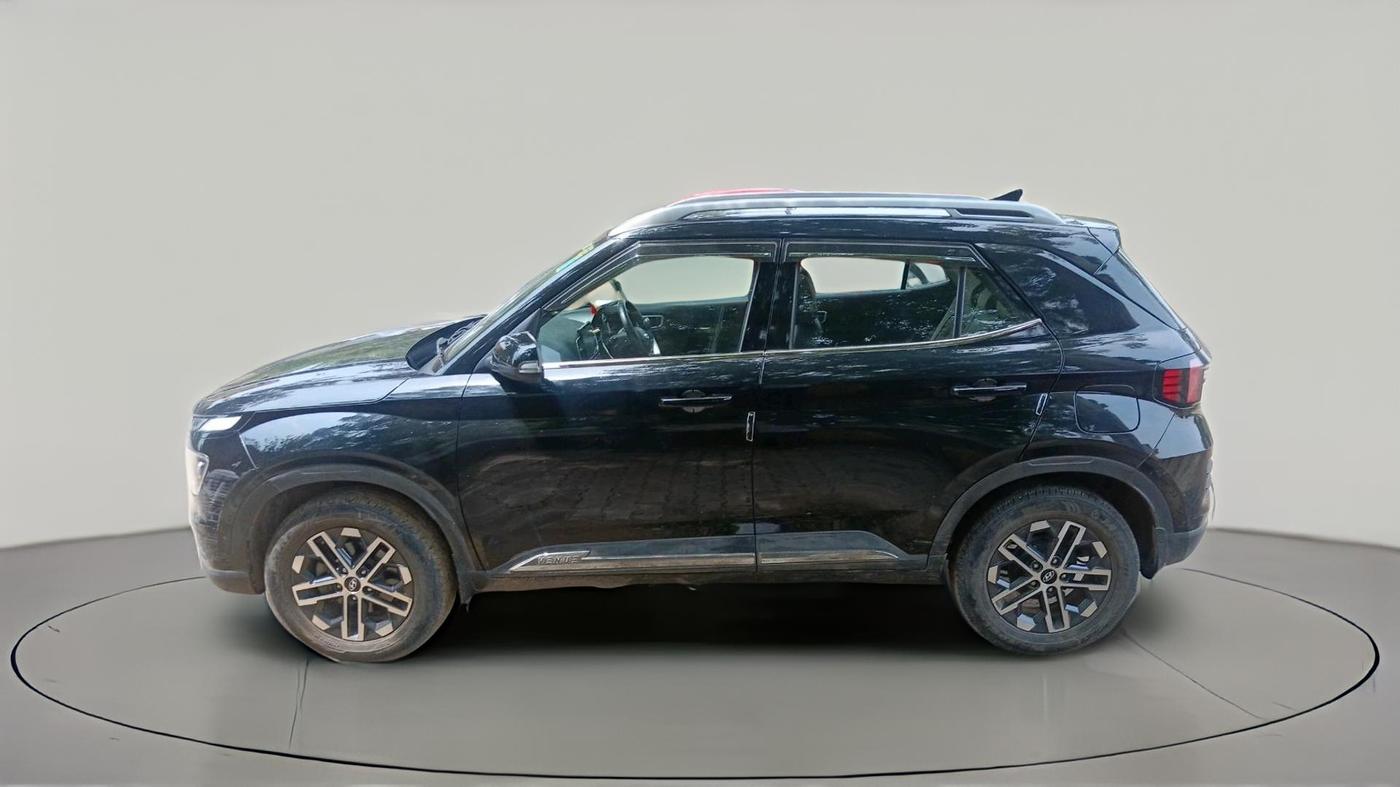 2024 Hyundai VENUE SX 1.5 CRDI, Diesel, Manual, 46,779 km, exterior