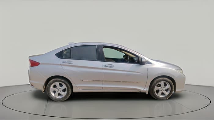 2015 Honda City 1.5L I-DTEC V, Diesel, Manual, 90,967 km, exterior