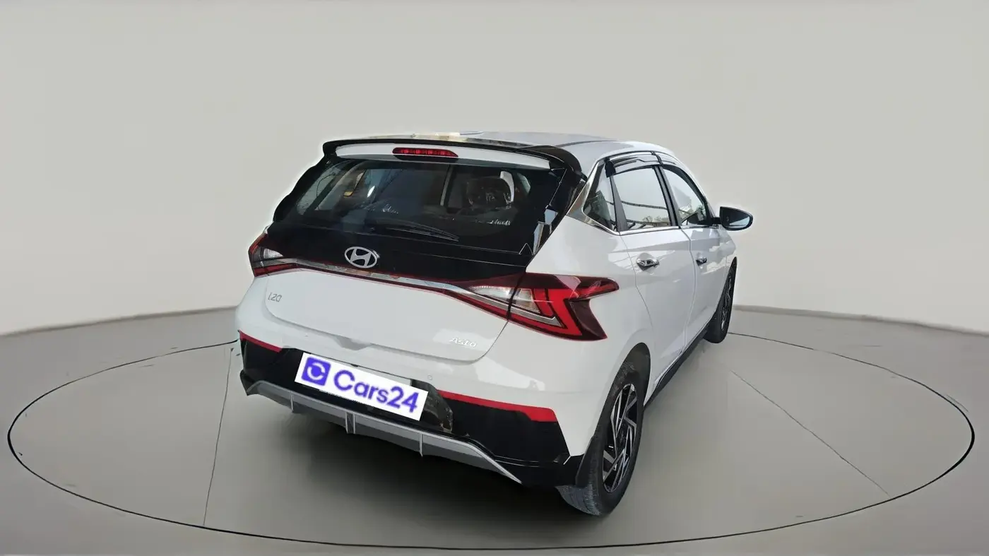 2025 Hyundai NEW I20 ASTA 1.2 MT, Petrol, Manual, 15,428 km, exterior